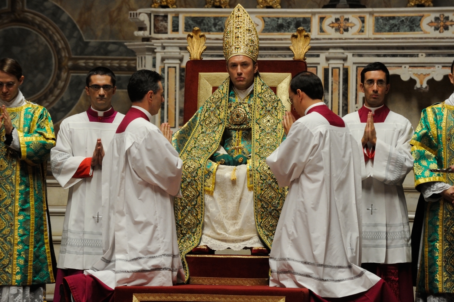 دانلود سریال خارجی The Young Pope - دانلود سریال خارجی پاپ جوان 1 دانلود سریال خارجی پاپ جوان